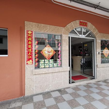 Indah Inn Tawau Eksteriør billede